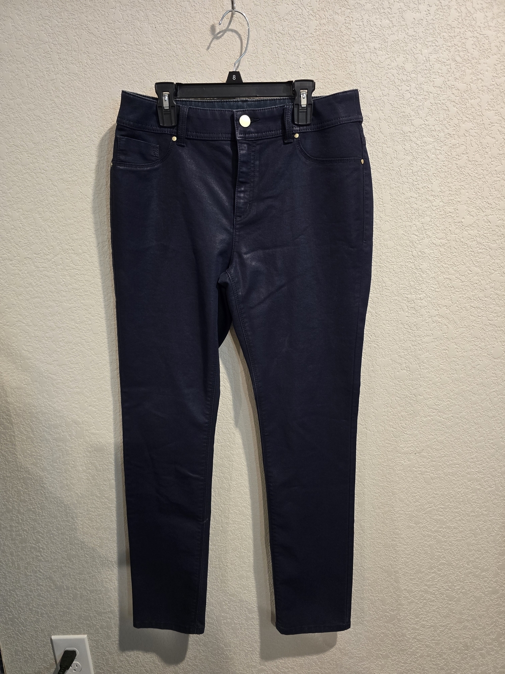 Chico's Platinum Navy Blue Coated Denim Slim Pants - Size 1 (US 8 / Medium)